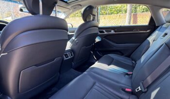 
									Hyundai Genesis 3.8 V6 full								