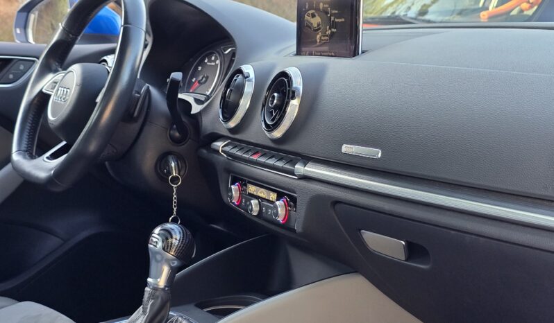 
								Audi A3 S-line full									