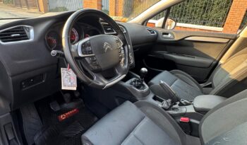 
									Citroën C4 full								