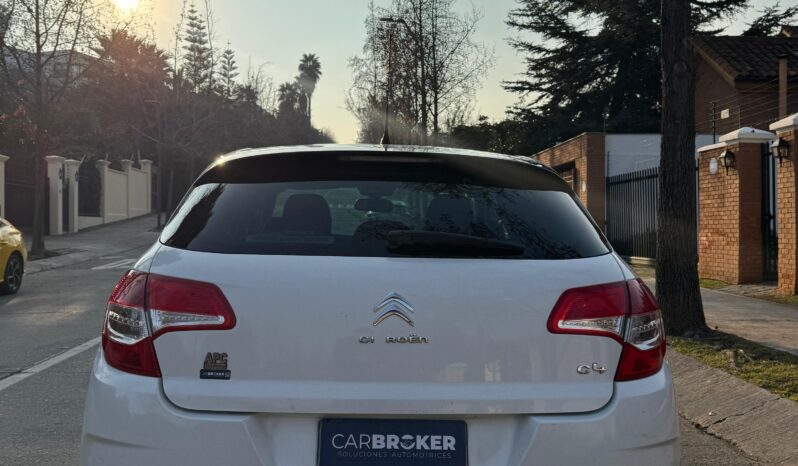 
								Citroën C4 full									